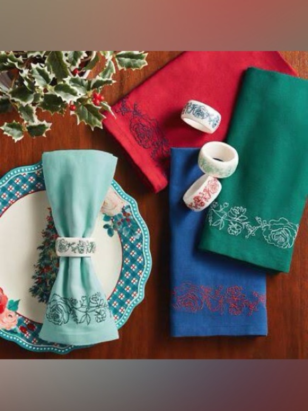 2022 🌺 New Pioneer Woman Wishful Winter Dinner Napkins and Napkin Rings